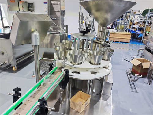 三色糙米罐装颗粒包装机细节展示